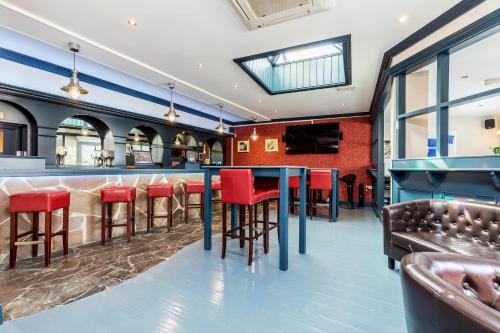 Ashbys Accommodation & Spa hire