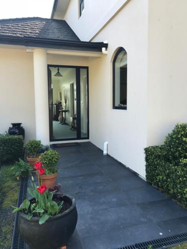 B&B Waikanae - Apartment 45 @ Noble Estate - Bed and Breakfast Waikanae