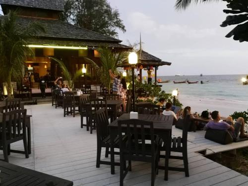 Restaurant, Seashell Resort in Ko Tao