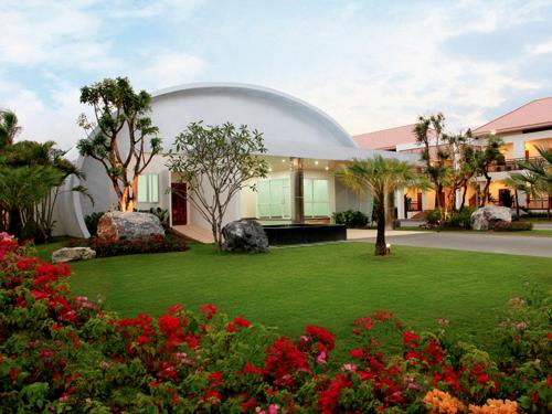 Fueng Fah Riverside Gardens Resort