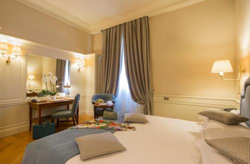 Hotel Corona d'Oro - image 3