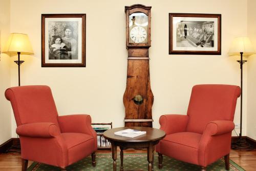 Airas Nunes by Pousadas de Compostela - image 5