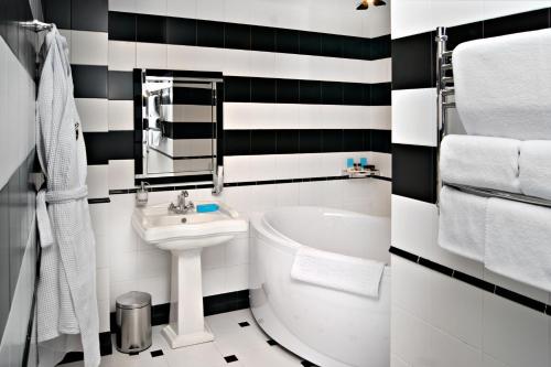 Design Hotel Sofit - image 8