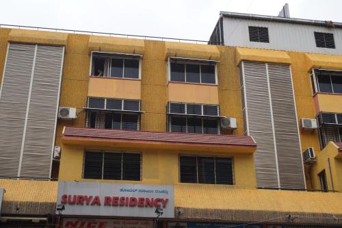 Pemandangan luar, Hotel Surya Residency in Bangalore