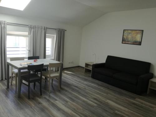 TrentoApartment - image 4
