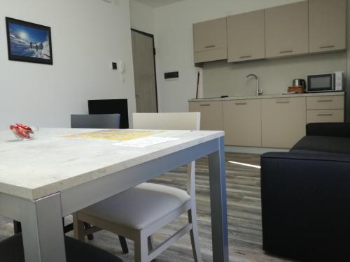 TrentoApartment - image 2