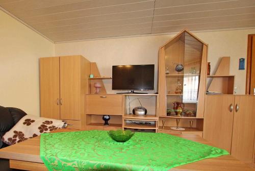 Ferienhaus Ueckermuende VORP 911 - image 8