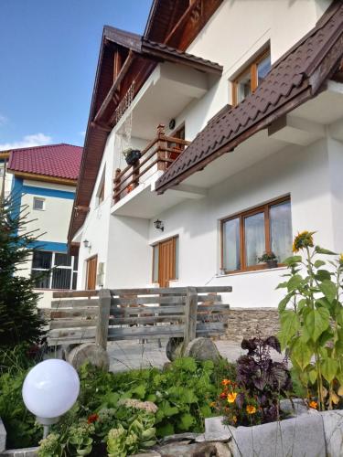 Viesnīcas āriene, Cetina in Ranca - Novaci
