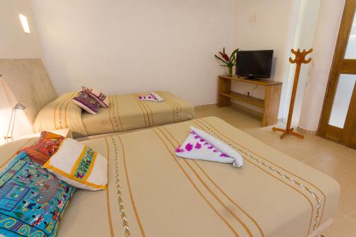 Villas Naomi – Zihuatanejo, KY