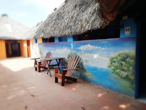 Shower, Hotel El Delfin in Monterrico