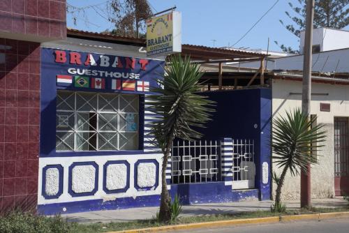 Brabant Hostal in Nasca