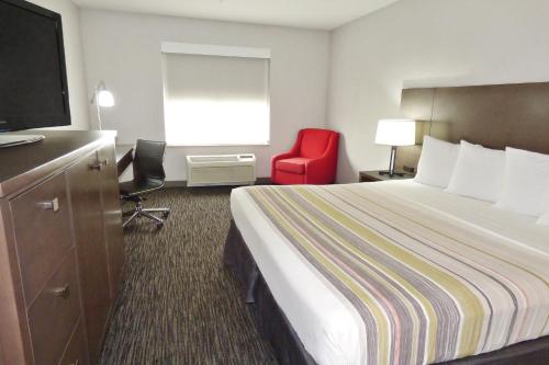 Country Inn & Suites by Radisson, Tampa-Brandon, FL