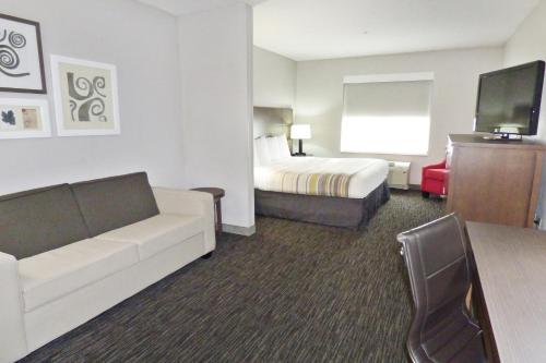 Country Inn & Suites by Radisson, Tampa-Brandon, FL