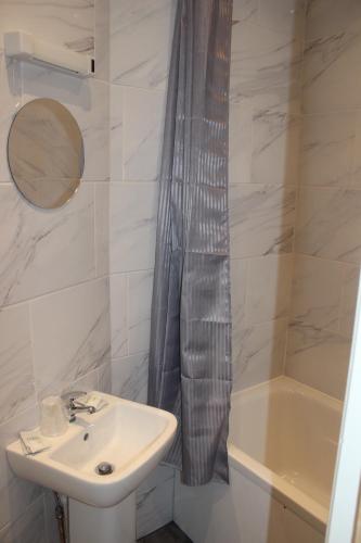 Corona Hotel Rotherham Sheffield Meadowhall
