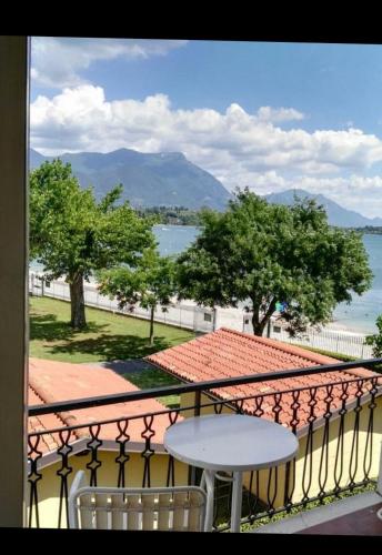 Romantica Apartment - Hotel - Manerba del Garda