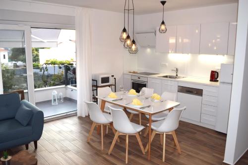 LUXURY Apartment Ledo, Rogoznica (photo 5)