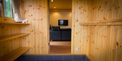 Three-Bedroom Chalet image 10