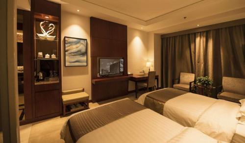 anchor pointe inn 111 east c street los angeles ca united states us ca 90744 caversham bed breakfas