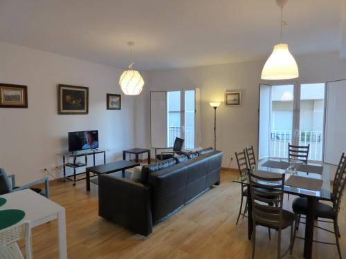 Ronda Viviendas Turisticas La Merced 3-Star Guesthouse lobby