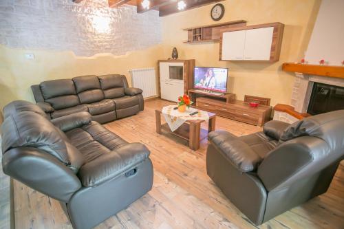 Holiday Home Mendula - image 2