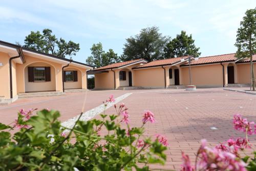 Villaggio Olmè - image 2