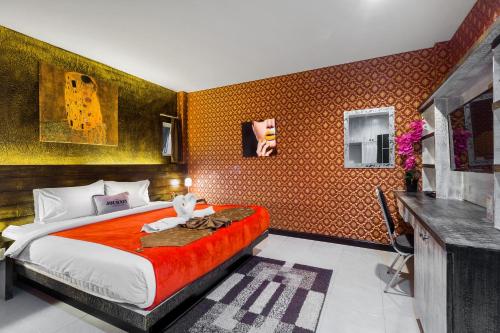the shades hotel 50 meter beach front - 편의 시설/서비스