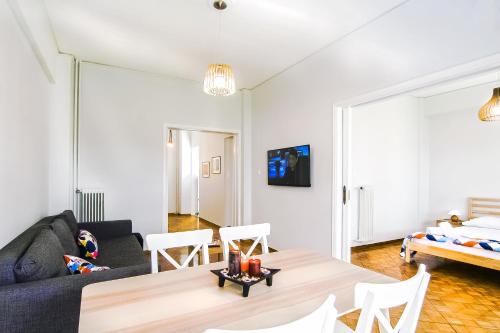  Brand new apartment in Athens center in Athen