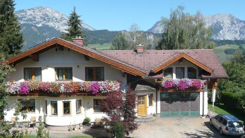 Appartement Stocker in Hof Bei Salzburg
