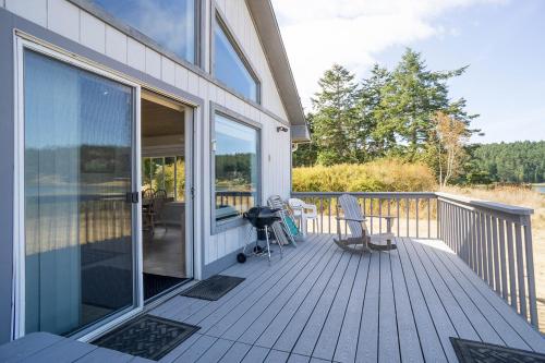 57 Mud Bay - image 2