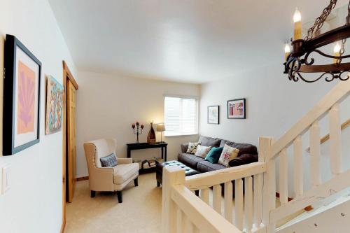 Hidden Creek at Canyons Village Park City Resort - image 5