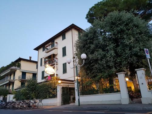  La Primula, Pension in Forte dei Marmi bei Motrone di Versilia