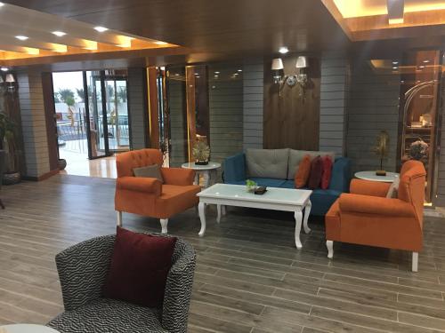 Empfangshalle, Golden Bujari Al Dhahran Hotel in Al-Chubar