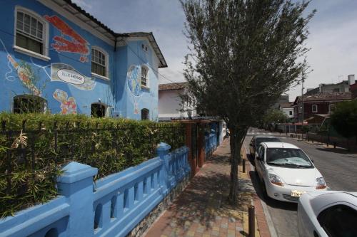 Esterno, Blue House Youth Hostel in Quito