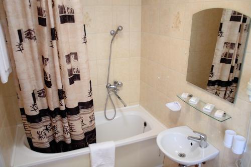 Hotel Tomas – Šiauliai, TX