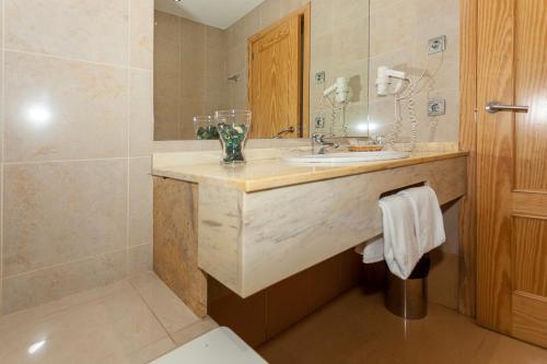 Hotel AACR Museo, Seville (photo 5)