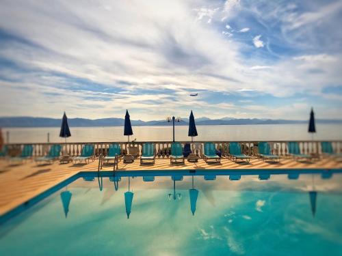 Brentanos Apartments - A - View of Paradise Gastourion
