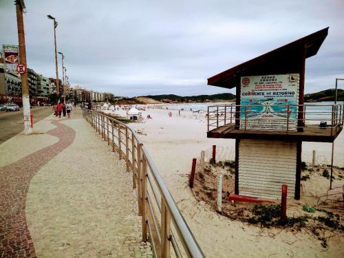 Studio centro Cabo Frio, 300 metros Praia do Forte