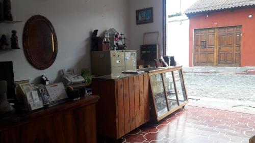 Hotel De Cortez y Larraz, Antigua Guatemala (Foto 10)