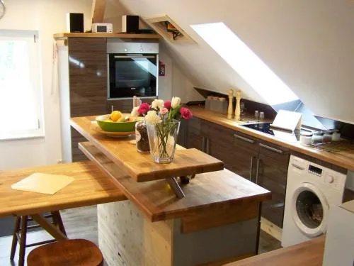 Loft-Ferienwohnung zur "Kfz-Schenke" in Apolda, Deutschland