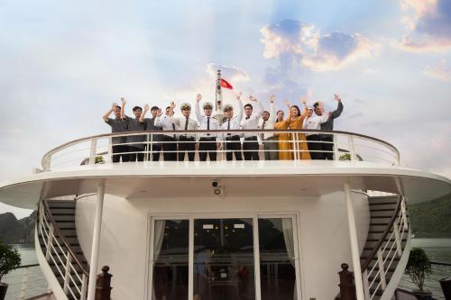 Tiện nghi, Mon Cheri Cruises in Hạ Long