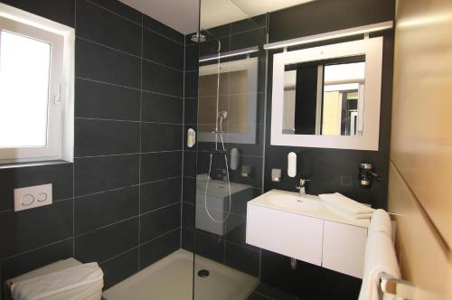 BG Hotel - image 2