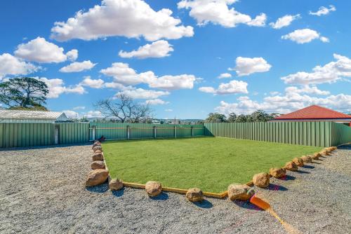 Marulan Stayz - Tap to explore photos