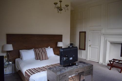 Telford Madeley Court Hotel - image 4