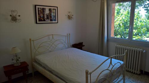 Maison de 2 a 6 personnes au bord de l'Herault in Agde City Center