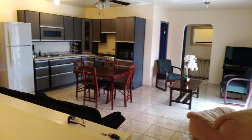 . Apartment Downtown Cananea