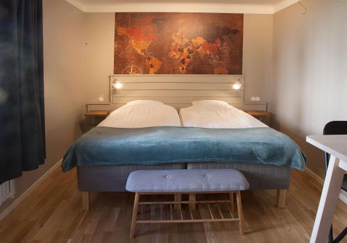 1 queen bed