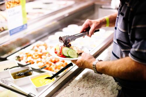 Claremont Hotel - All Inclusive - image 2