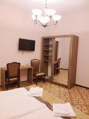 Hotel Classic Room Type - King Room