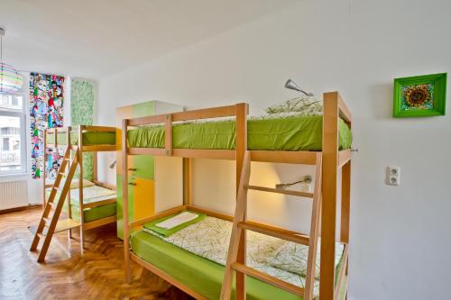Centrum House Hostel - image 2