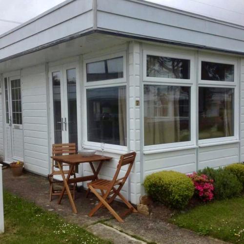 Coastal Cabin Chalet